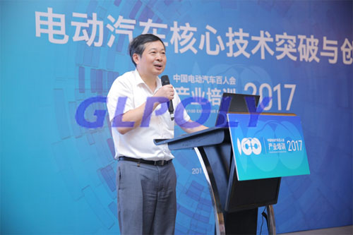 磷酸铁锂优势愈发显现 未来仍是车用动力电池的主流选择