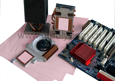 IGBT?？樯⑷炔辉偈悄烟?金菱通达导热绝缘材料一贴降温